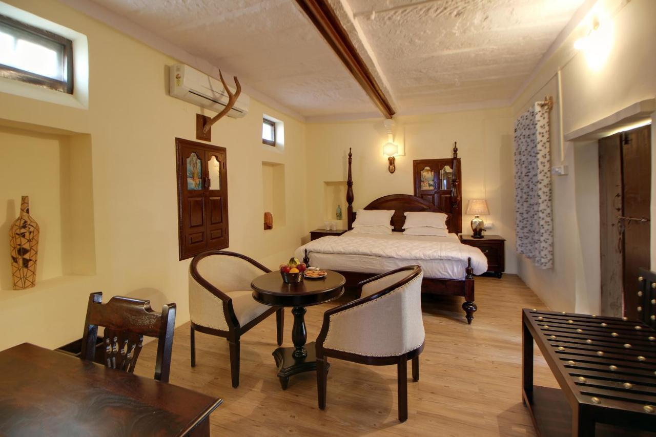 Jawai Castle Resort - A Heritage Hotel In Jawai Leopard Reserve Bisalpur Exterior photo